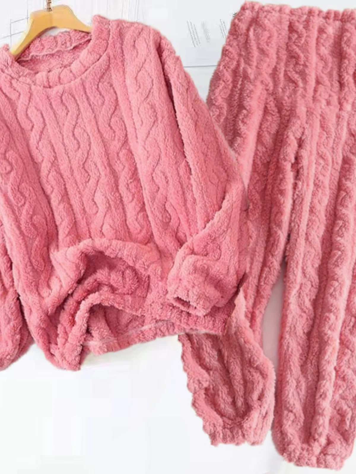 

Теплые брюки Coralline Fce, зимняя свободная повседневная верхняя одежда, студенческая одежда, которую можно носить Харлан, высокая талия, эластичная талия, полиэстер...