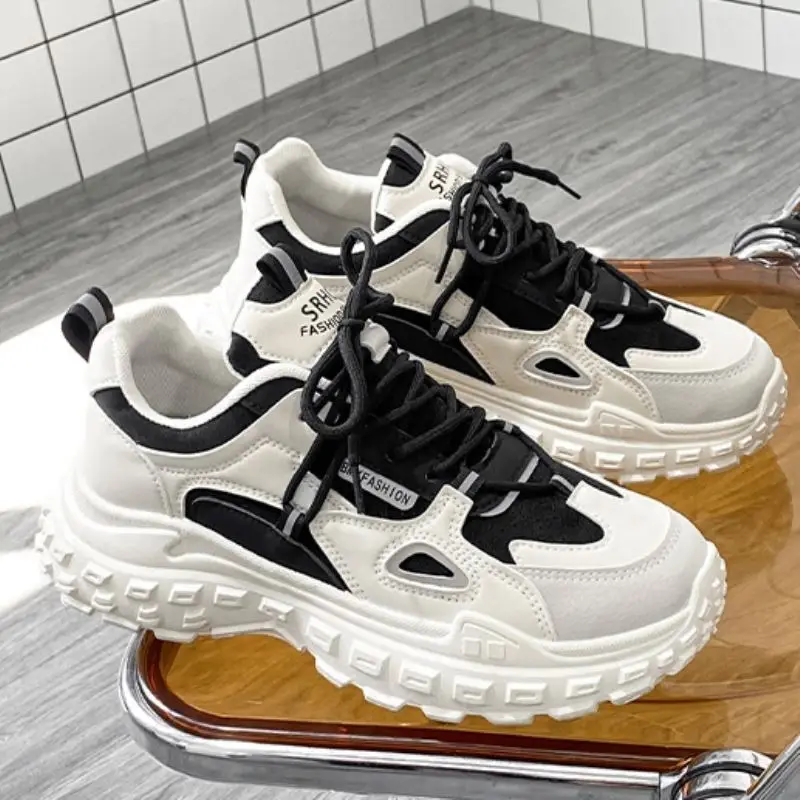 

Trendy Men's Sports Shoes 2024 Spring Season Versatile Casual Heightening White Sneakers Hong Kong Style Dad INS Trendy Footwear