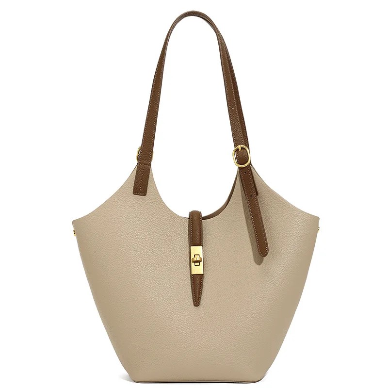 

Large-capacity new fashion and high-end commuter portable tote alphabet bag