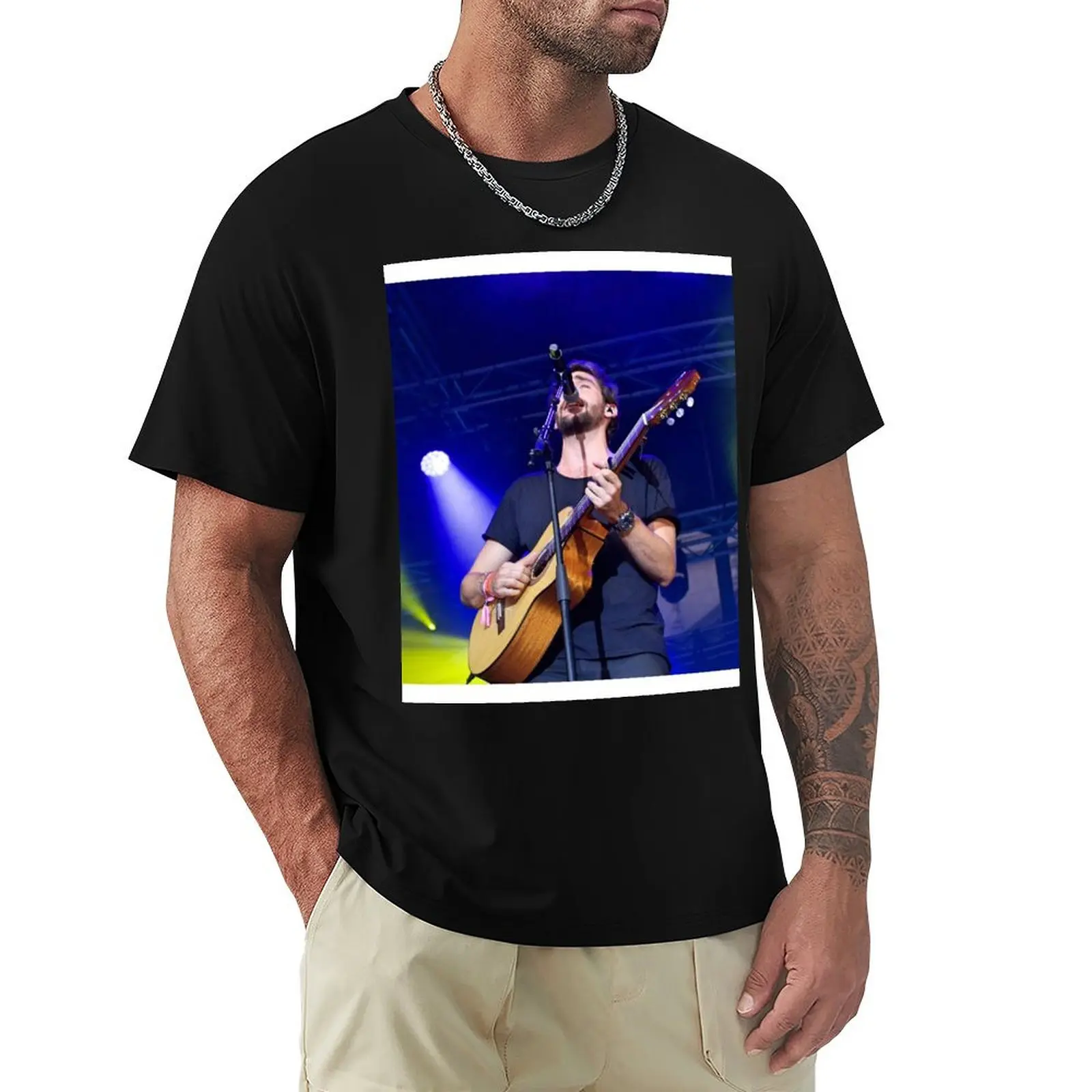 

Alvaro Soler T-Shirt Vintage Print Crew Neck Tee