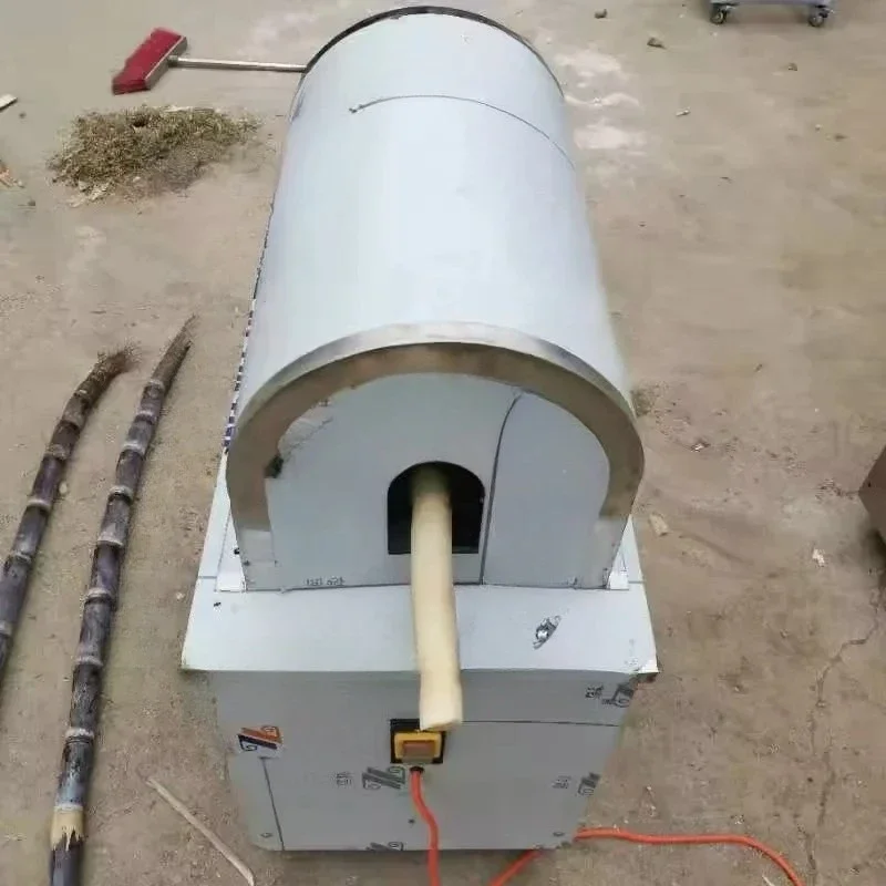 High-speed automatic sugarcane peeling machine