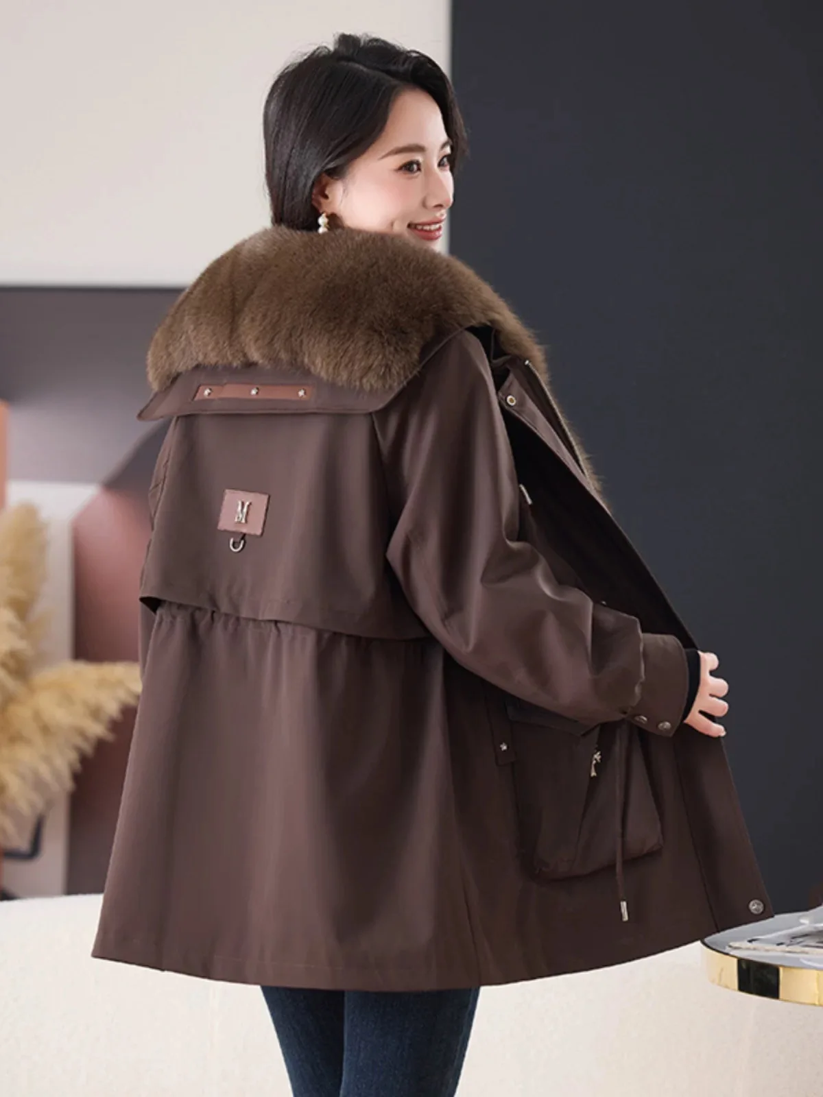 Women's Luxury Fox Fur Parka 2025 Warm Winter Coat Real Natural Cold Weather Outerwear with Detachable Rabbit Fur Inner Liner - Image 6