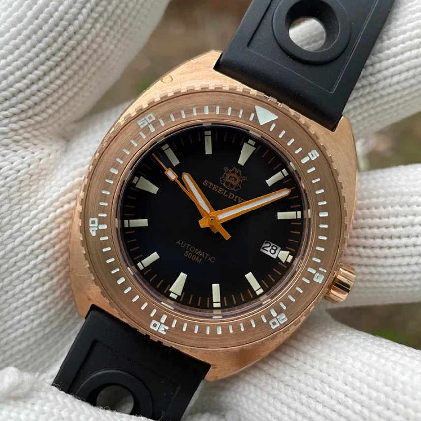 Steeldive Men Automatic Watch 43mm Bronze Mechanical Wristwatch Diver 500M Waterproof BGW-9 Luminous Sapphire Mirror NH35