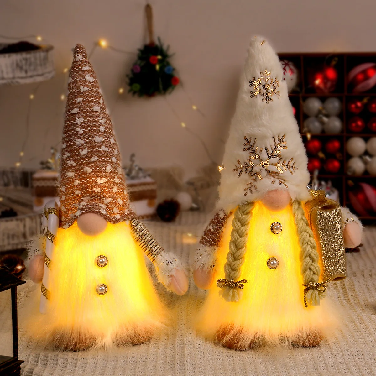 

2025 Christmas Glitter Plush Faceless Doll with LED Light Window Display Decoration