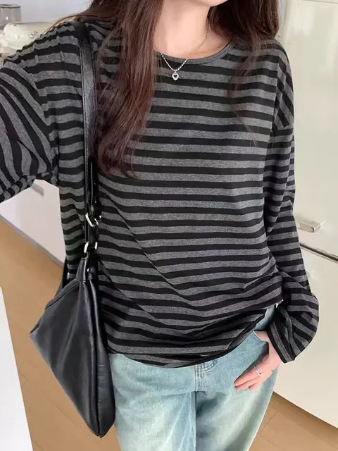 Jesień Kobiety Harajuku Koszulka w paski Długi rękaw O-Neck Casual Oversize Top Femme Streetwear Czarny Szary Luźne Street Tops Y2K