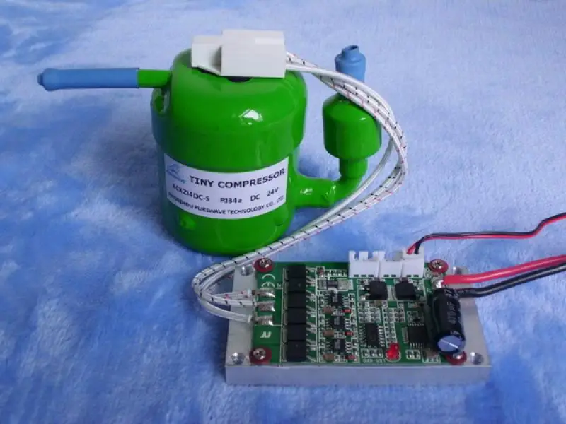 ST19DC Mini compressore ultra-micro Aria condizionata Macchina ad acqua Capacità di raffreddamento DC 12V24V48V 400W