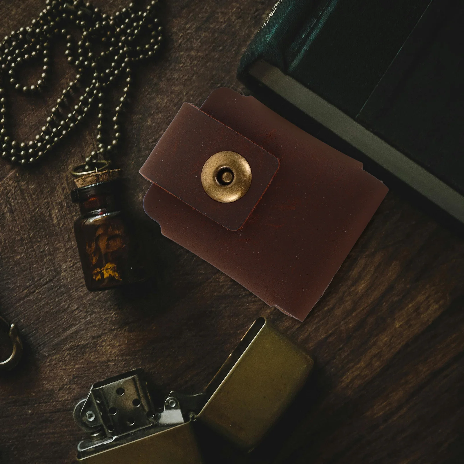 

Large Lighter Case Durable Genuine Cowhide Protective Pouch For Men Flame Keeper Travel Daily Use Accessory