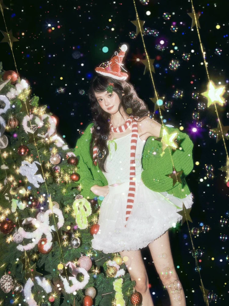 

2026 New Dreamy Romantic Christmas Cute Style Photography Studio Clothes for Girls Artistic Photographs Fashionable Ethnic Wear