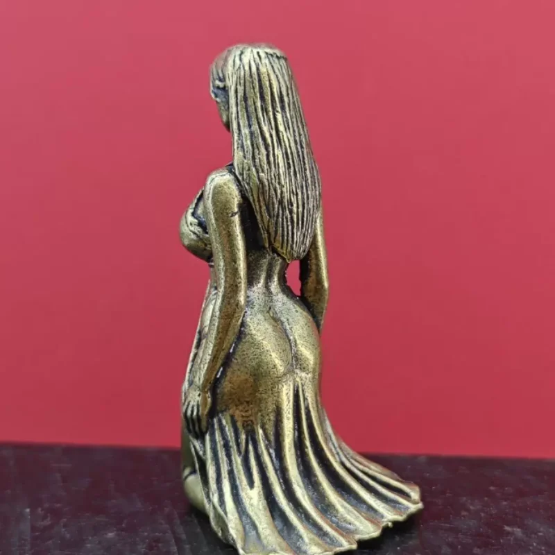 Retro Brass Kneeling Beauty Figurine with Flowing Robe Mini Female Statue Desktop Tabletop Decor Exquisite Craft Ornament