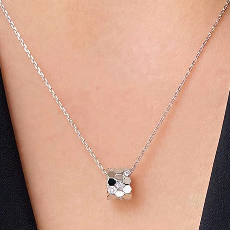 ZAKOL Classic Beehive Honeycomb AAA Zircon Pendant Necklace Elegant Birthday Christmas Jewelry Gifts for Women