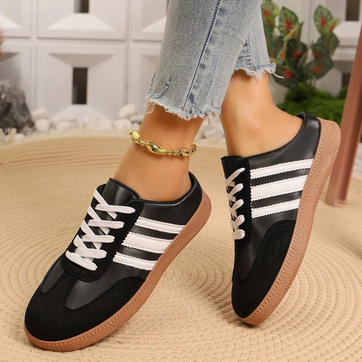 2026 Summer new fashionable casual women's sports shoes comfortable running shoes low top women's shoes work shoes