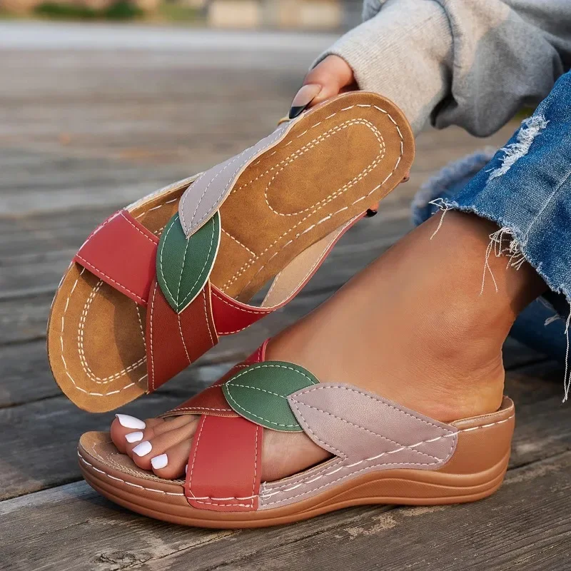 

Women's slippers Comfortable wedge sandals Summer 2025 Shoes Women's High Heel slippers Women's Summer shoes chausres Ladies
