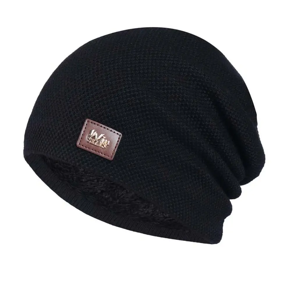 New Warm Fleece Lined Casual Knitted Hat Label Decor Knitted Material Winter Beanie Pullover Solid Turban Cap Winter Season