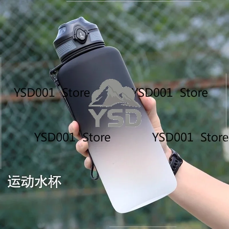 2000ML large capacity water cup summer men's military training large water bottle Internet celebrity large space cup