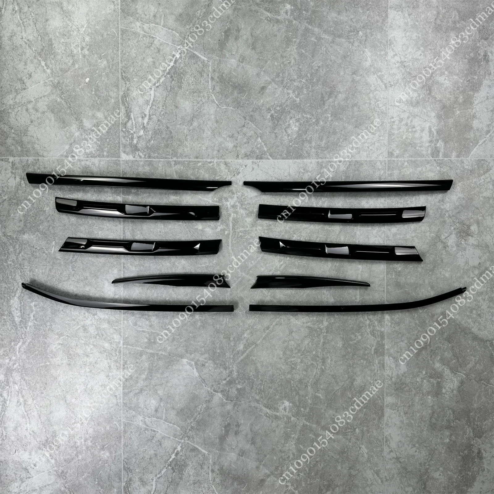 Gloss Black Front Bumper Mesh Grille Strip Fog Light Moulding Trim Headlight Eyebrows For Volkswagen Tiguan MK2 Rline 2017-2021