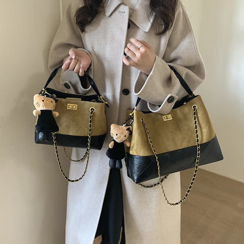 กระเป๋าสะพายข้างหนังแท้คุณภาพสูงสำหรับผู้หญิง - สะพายไหล่ ดีไซน์คลาสสิกหรูหราจากดีไซเนอร์