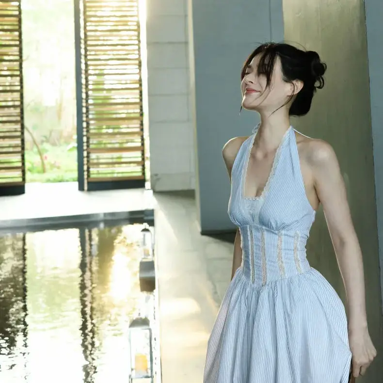 Robe longue à col licou pour femmes, robe moulante découpée en dentelle, robe d'été rayée coupe cintrée, robe de soirée dos nu sexy Y2K, E