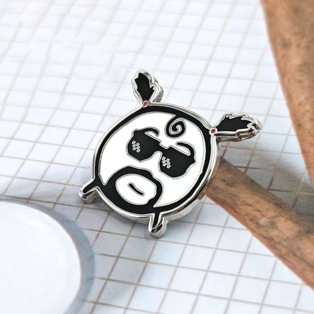 Lustige Meme-Emaille-Pins, Thug Life Sonnenbrillen-Broschen, Niedliche Metall-Abzeichen mit Zöpfen und Bart, Anstecknadel für Rucksack, Schmuckgeschenk – Detail 7