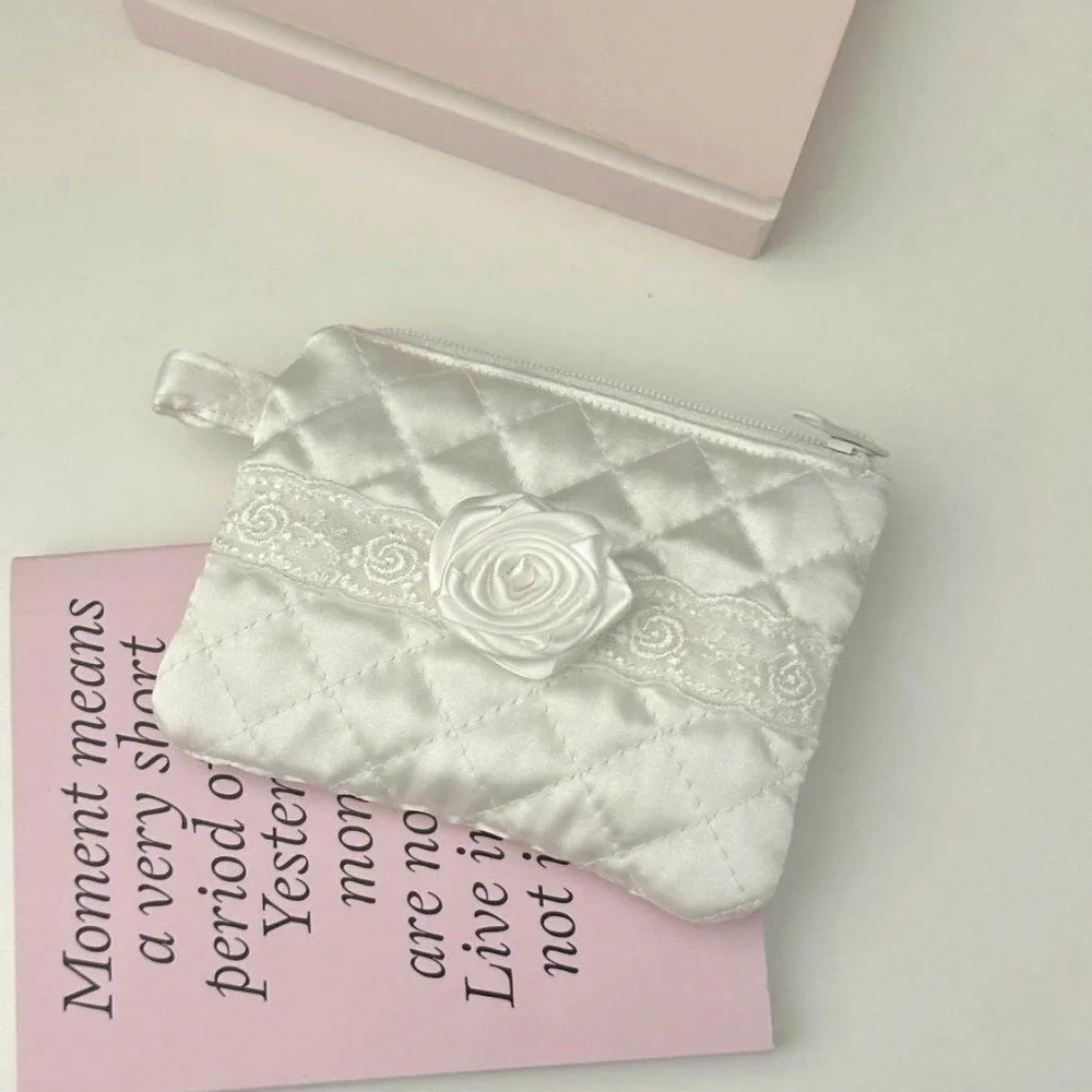 Portable Satin Quilted Mini Makeup Bag Soft Zipper Lipstick Storage Pouch Floral Lace Trim Coin Purse for Ladies