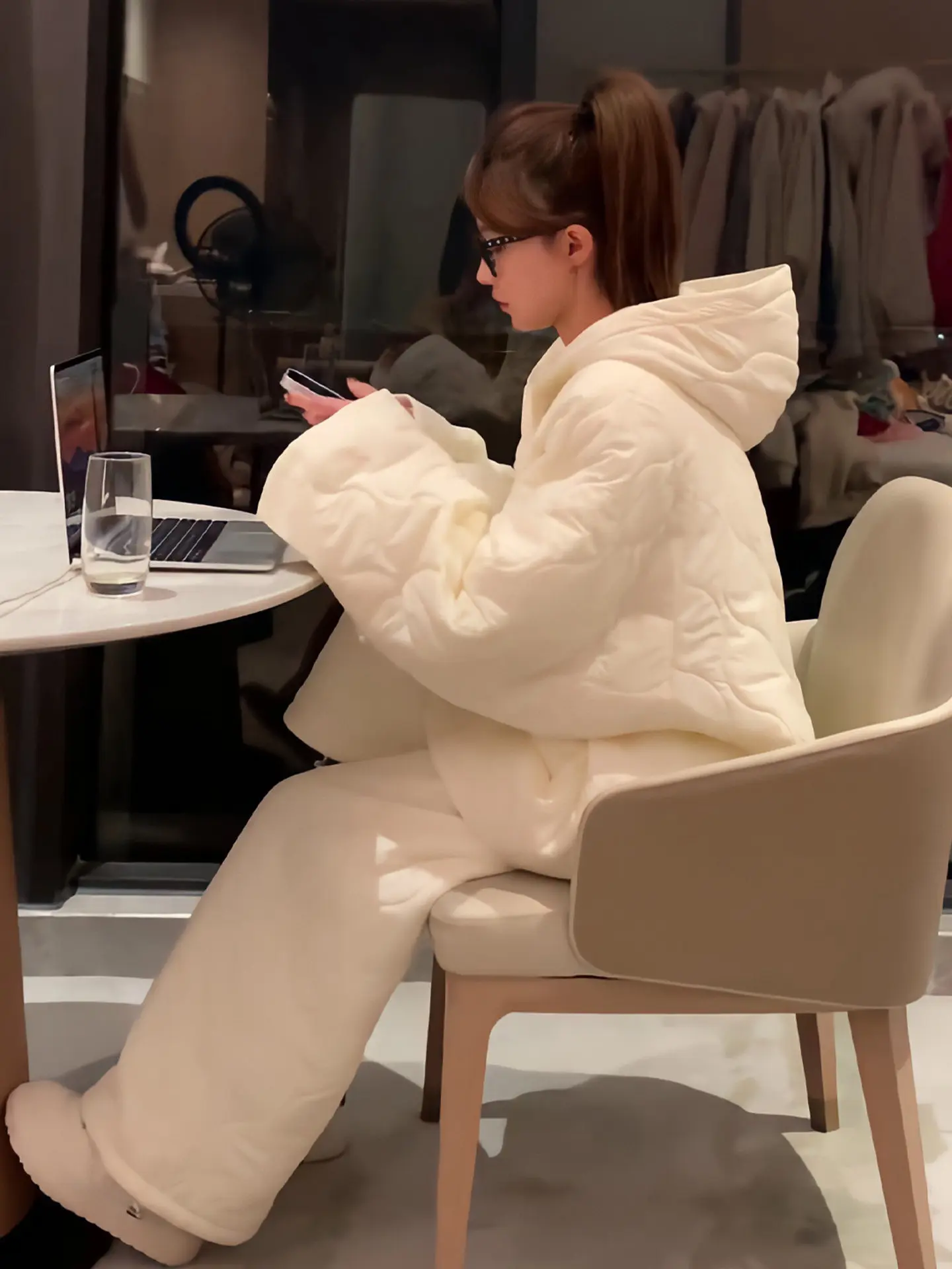 

Casual Sportswear Set Women's Loose Slimming Korean Style Outerwear Top Wide Leg Pants Two Piece Set Simple Elegant Spring