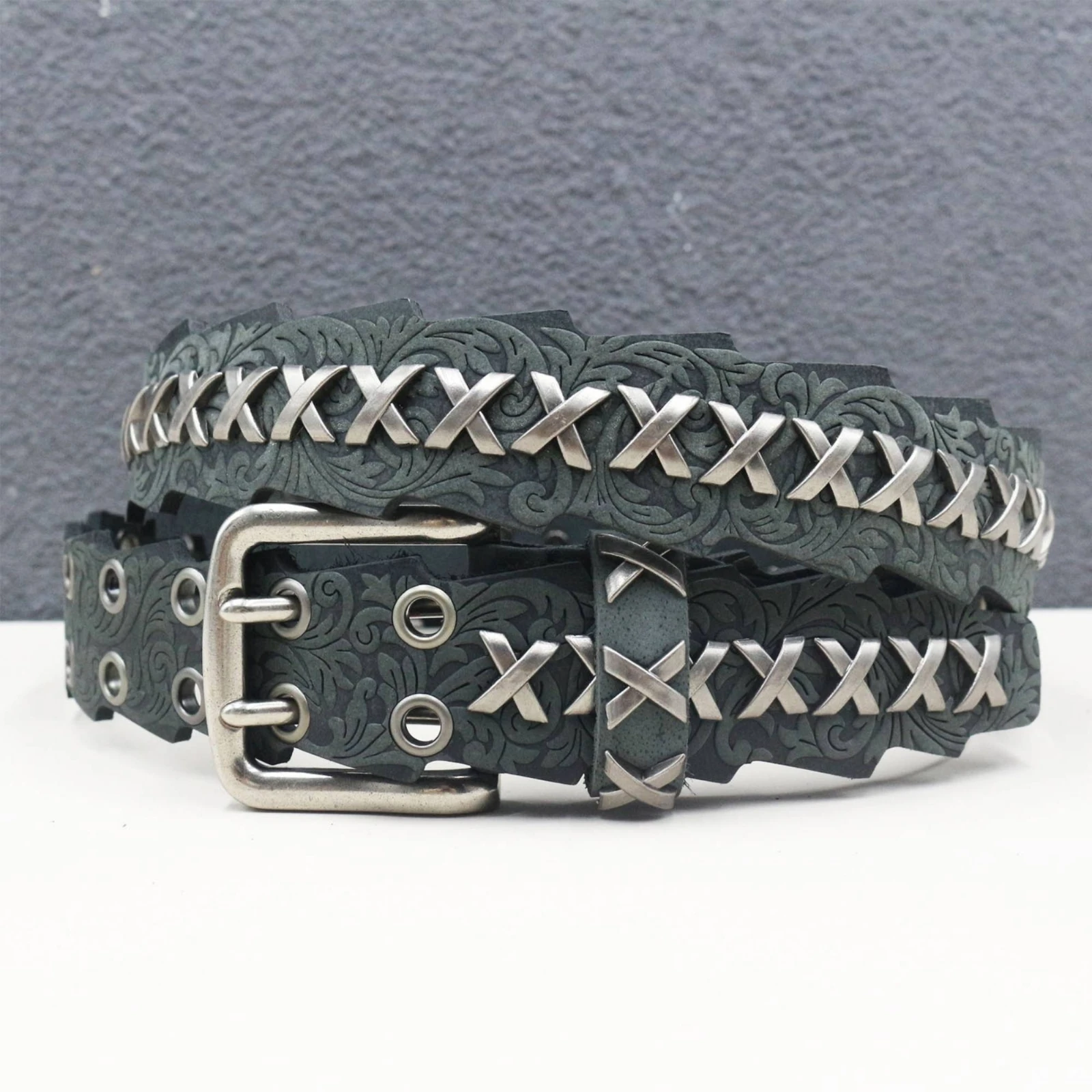 Top-Grain Leather Belt Gift Leather Belt with Metal Buckle Textured Rugged for Denim Outfits, Streetwear Looks