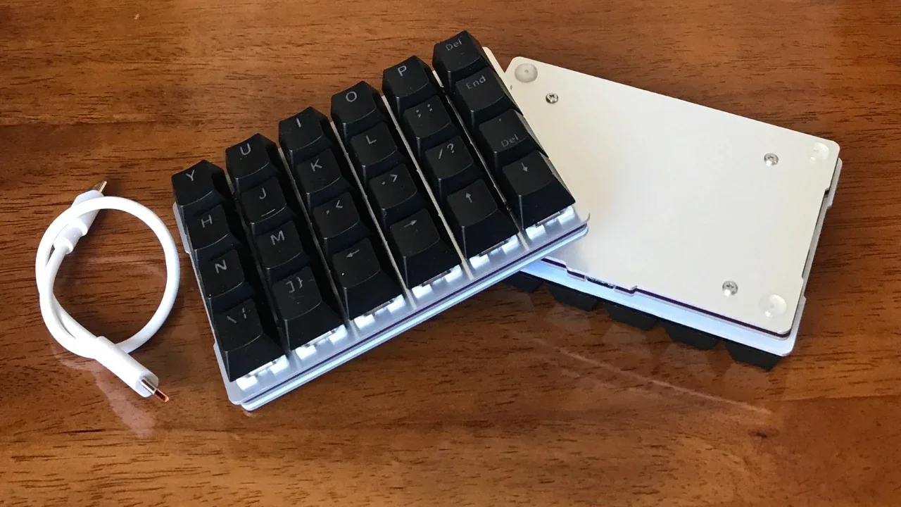 X10 Split Keyboard 48keys Planck Hot Swap RGB Sandwich QMK Keyboard Kit Custom Red Switch Aluminum Base Gaming Split Keyboard