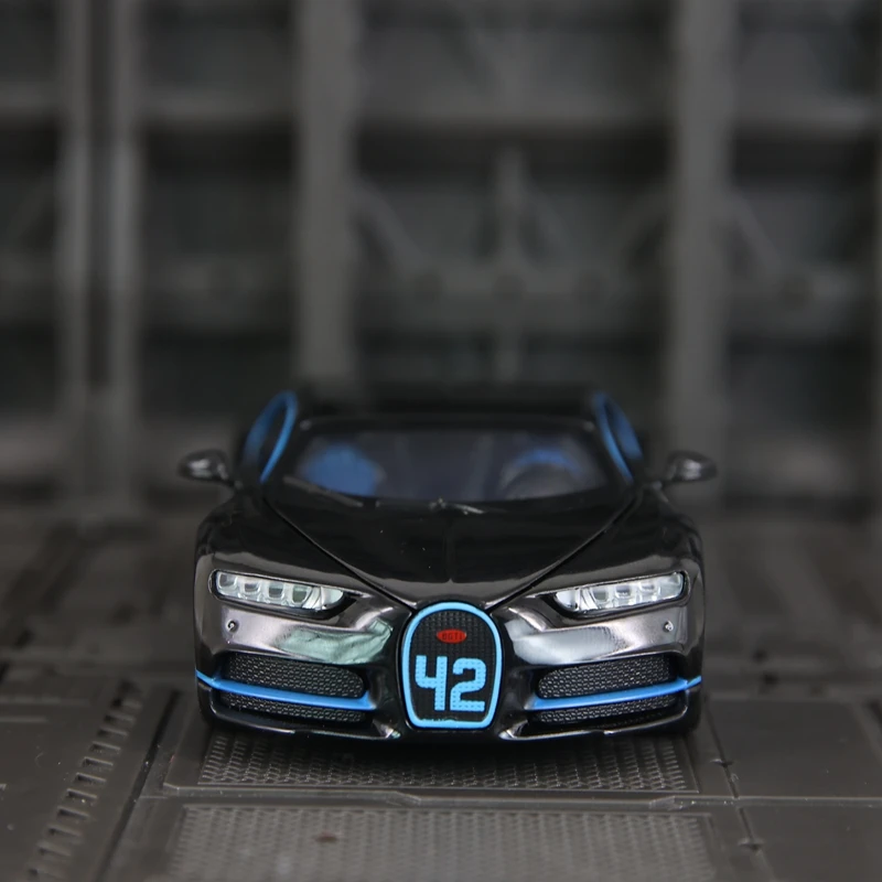1:32 سبيكة تشيرون نموذج سيارة رياضية فائقة مجموعة الحلي سيارة الأبواب يمكن فتح لعبة الأطفال الصوتية البصرية تفاصيل غنية