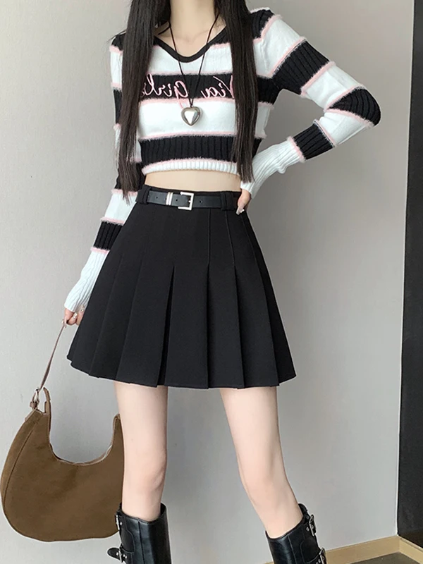 High Waist A-Line  Skirt Women's Business Style Pleated Short Skirt Slimming Effect Summer 2026 New Collection