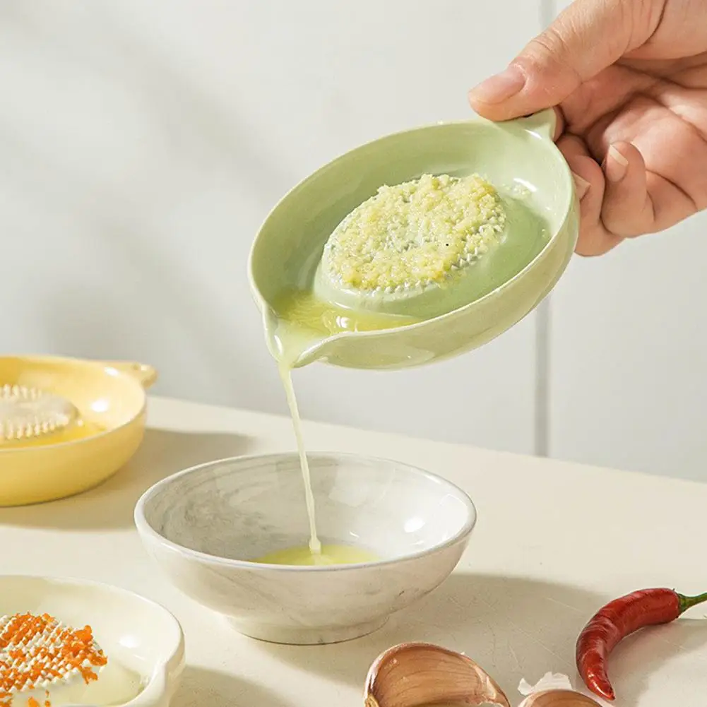 Ginger Paste Grinder Garlic Mashing Tool 2pcs Ceramic Grater Plate Set Ginger Garlic Grinder Plates with Juice Control