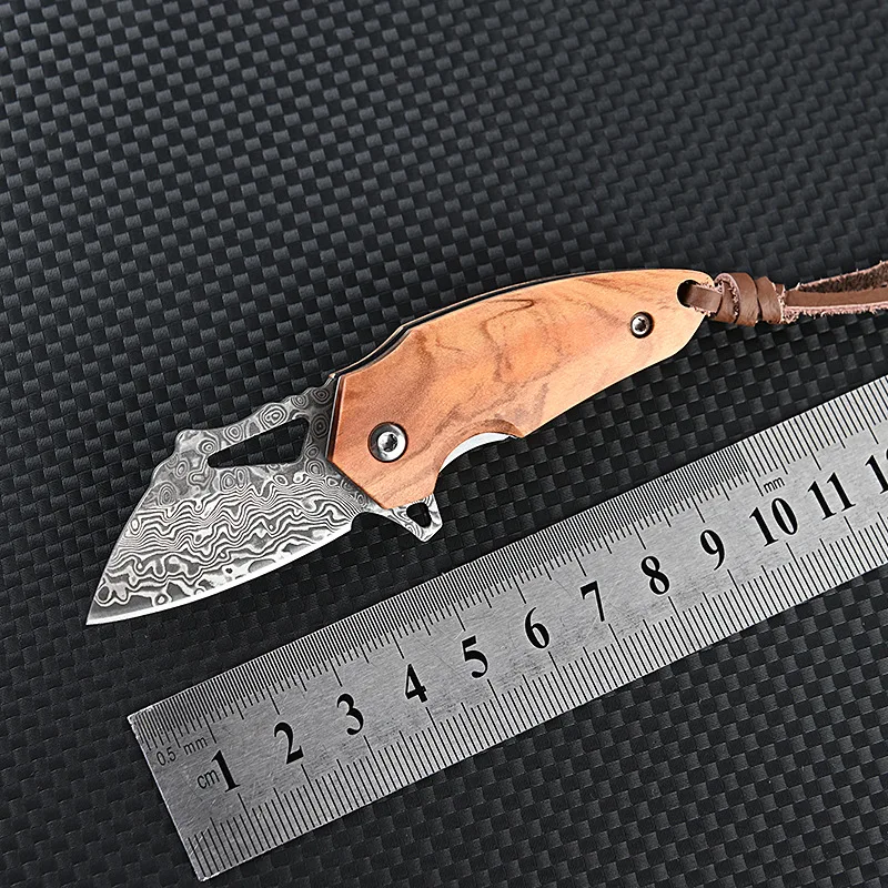 Free shipping The sharp Damascus Steel Folding Pocket Knife mini folding knife For unpackin outdoor camping EDC tool