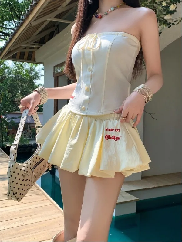 

Korean Style Embroidered Bloom Short Skirt Anti-Light Ballerina Style Half Body Skirts Trendy Loose Fit Low Waist A-Line Skirt