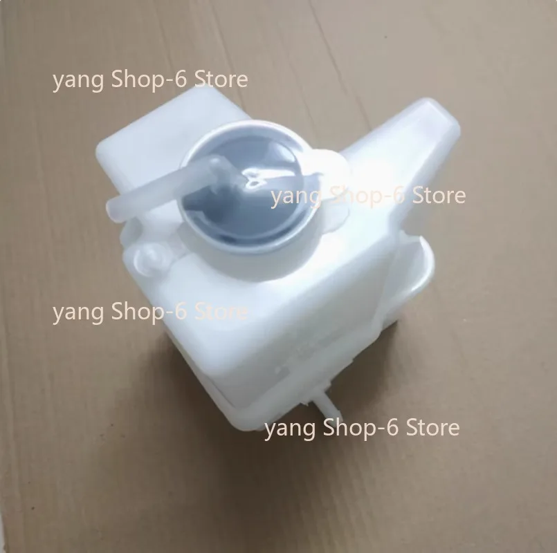 

For Mazda 323 Protege Premacy Family Cooling System Radiator Tank Bottle Water Tank Resevoir ZL01-15-350AL1