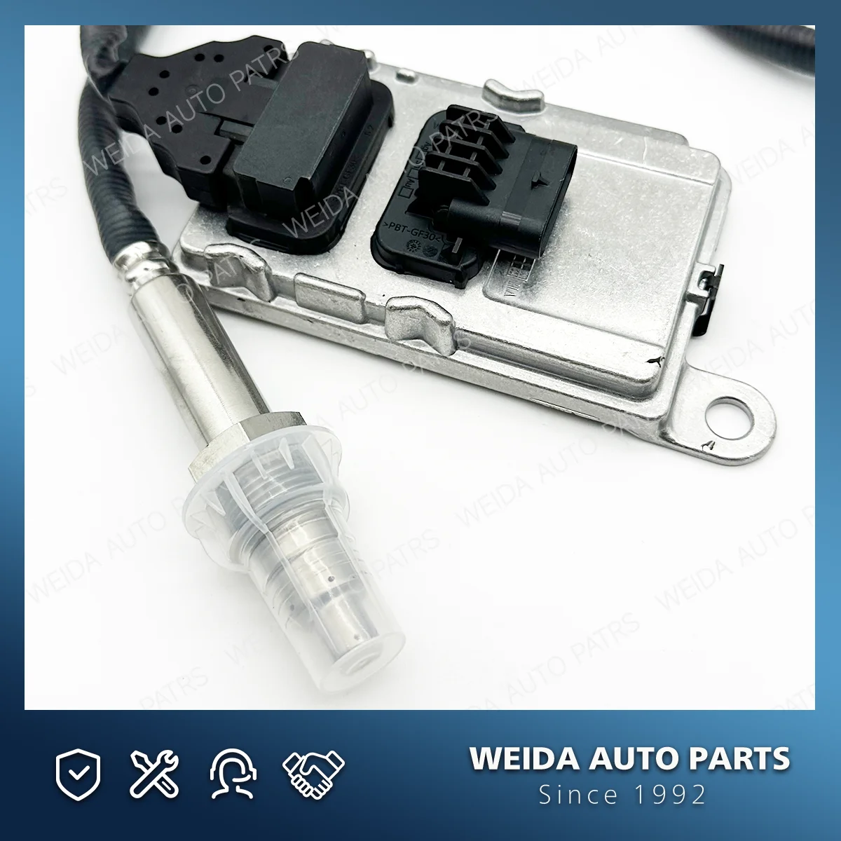612640130013  5WK97105A A2C11879500-01 New Nitrogen Oxygen Sensor NOX Sensor For Weichai