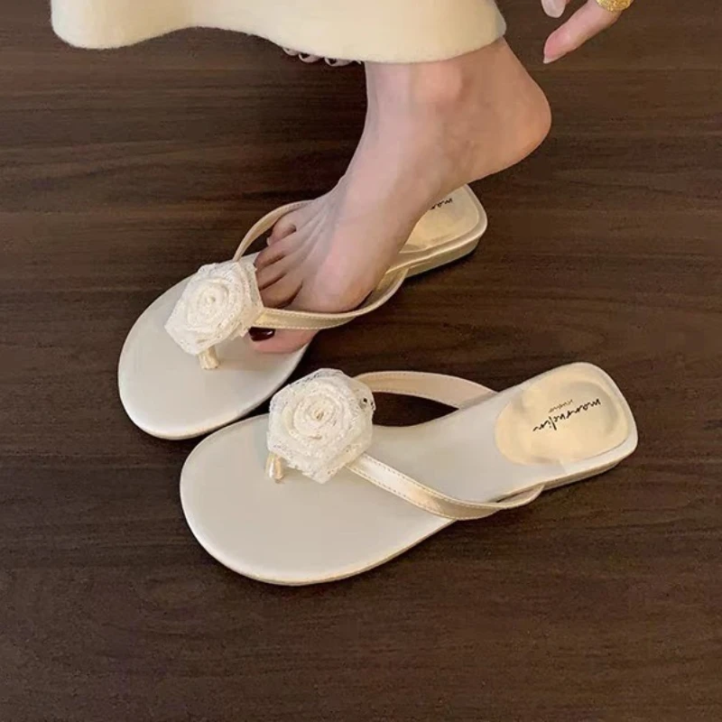 Flower Women Flats Slippers Fashion Flip Flops Summer Clip Toe Shoes Designer 2025 New Sandals Casual Slingback Woman Slides