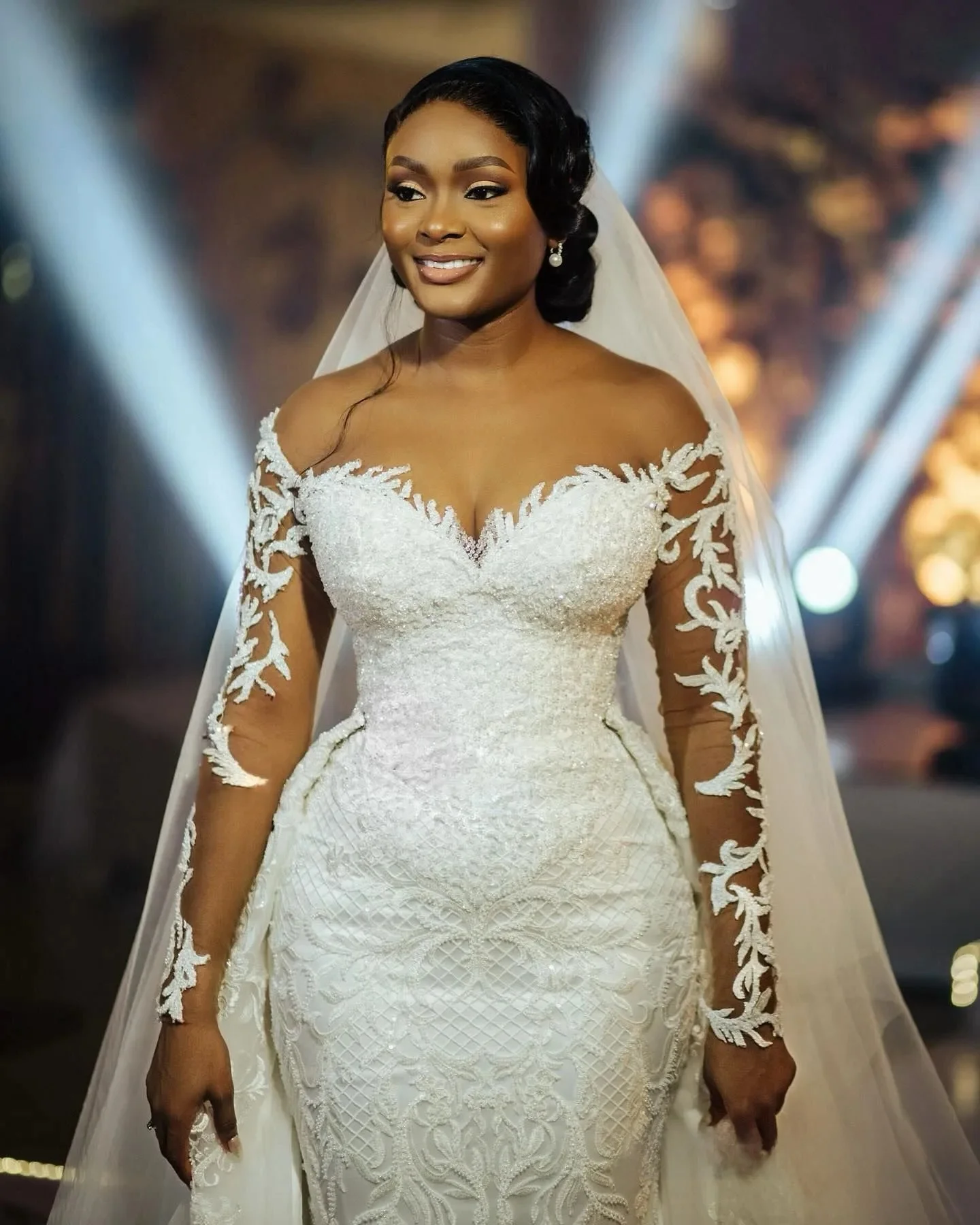 تخصيص حجم كبير Aso Ebi فستان الزفاف انفصال قطار الوهم حورية البحر شير الرقبة طويلة الأكمام الدانتيل تول زي العرائس