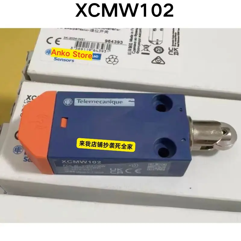 Brand-new   Original XCMW102 limit switch