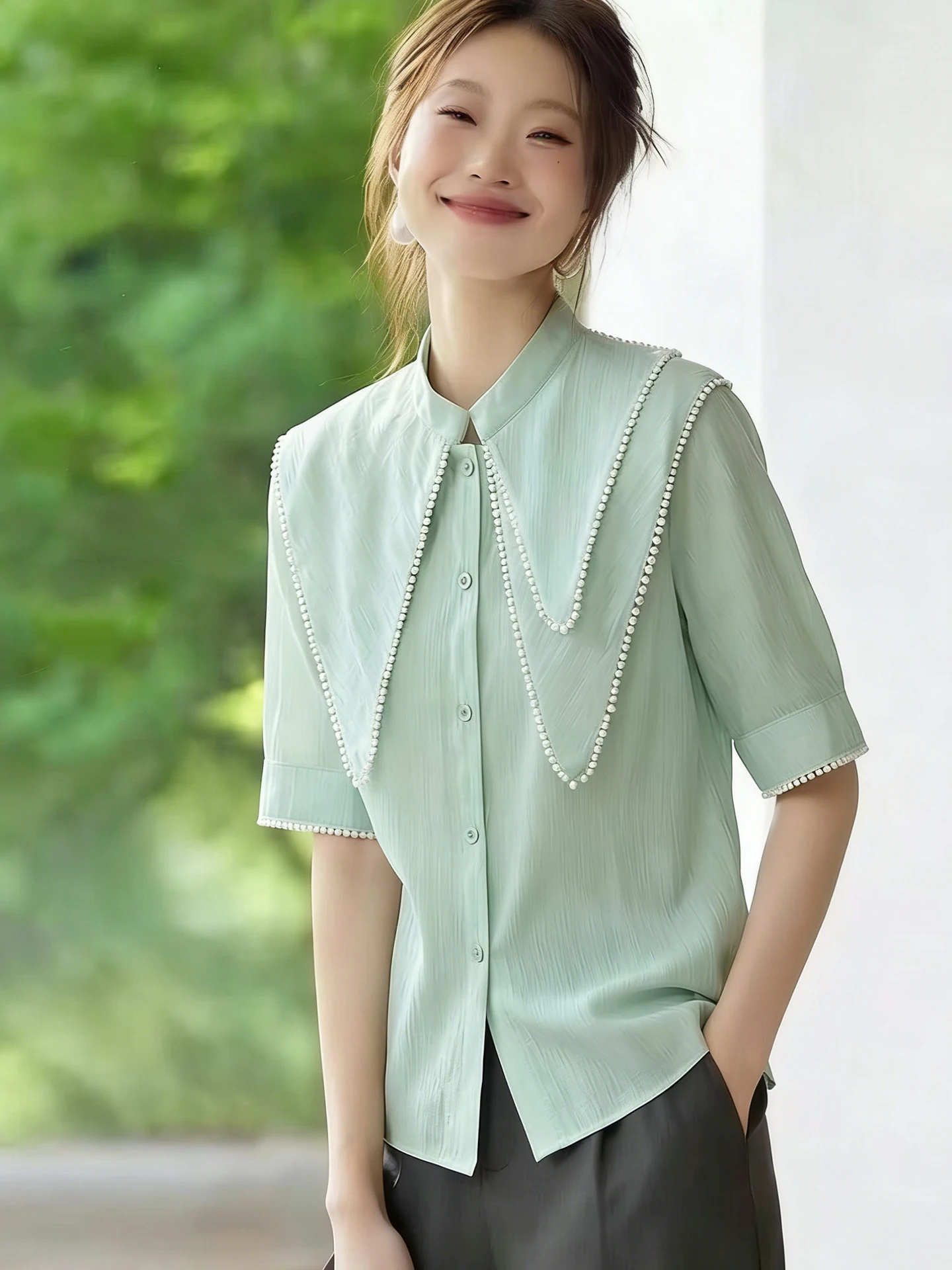 

Elegant Single-Button Design Heavy Beading Shirt Short Sleeve 2026 Summer Fashion Korean Style Loose Fit Women's Blouse