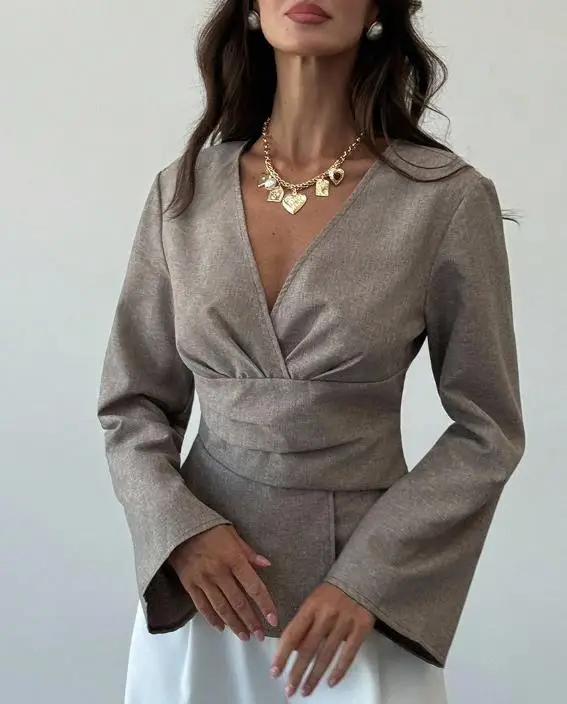 2025 موضة جديدة أنيقة عادية الخريف مثير البلوز قميص طويل الأكمام أعلى العميق الخامس الرقبة الملابس النسائية