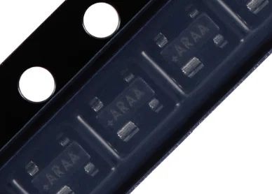 

5PCS MAX811REUS T SOT-143 processor voltage monitor chip with manual reset input