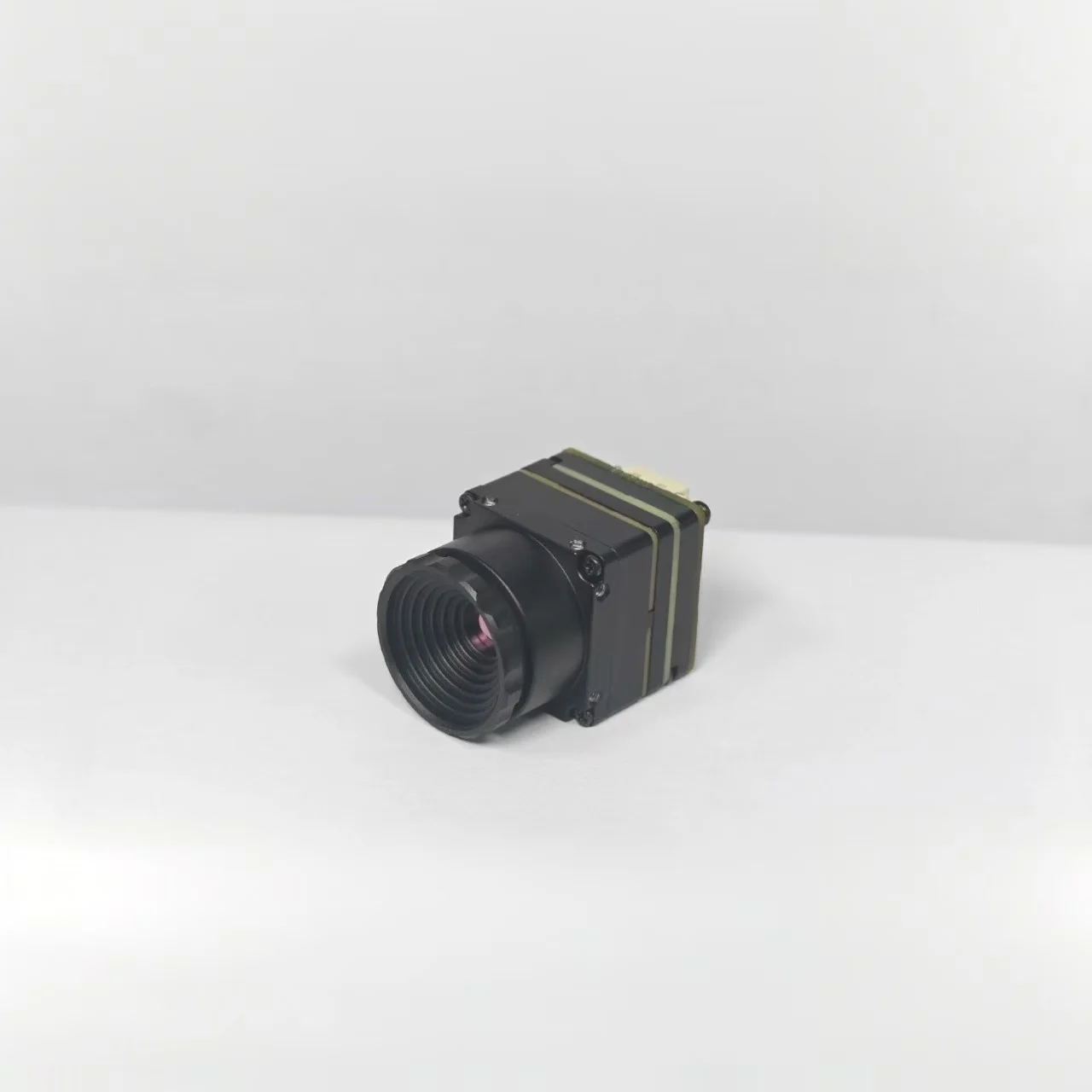 

640*512 Resolution Thermal Camera for FPV Drone Accessories Infrared Thermal Imager Uncooled Infrared Focal Plane Detector