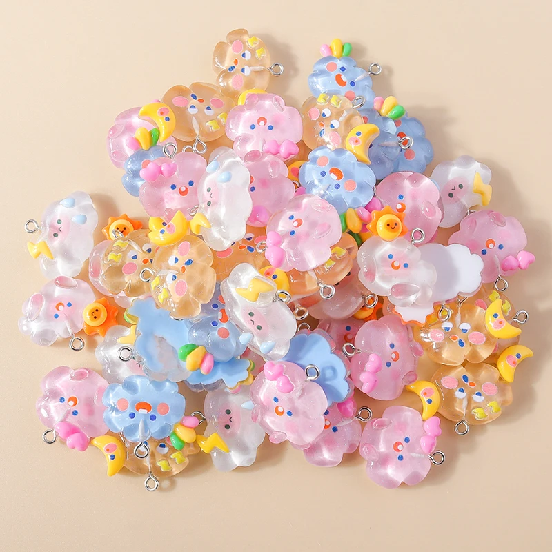 15Pcs New Mix Kawaii Cloud Resin Charms Cute Girls Charms ciondolo per collana bracciale orecchini gioielli fai da te che fanno accessori