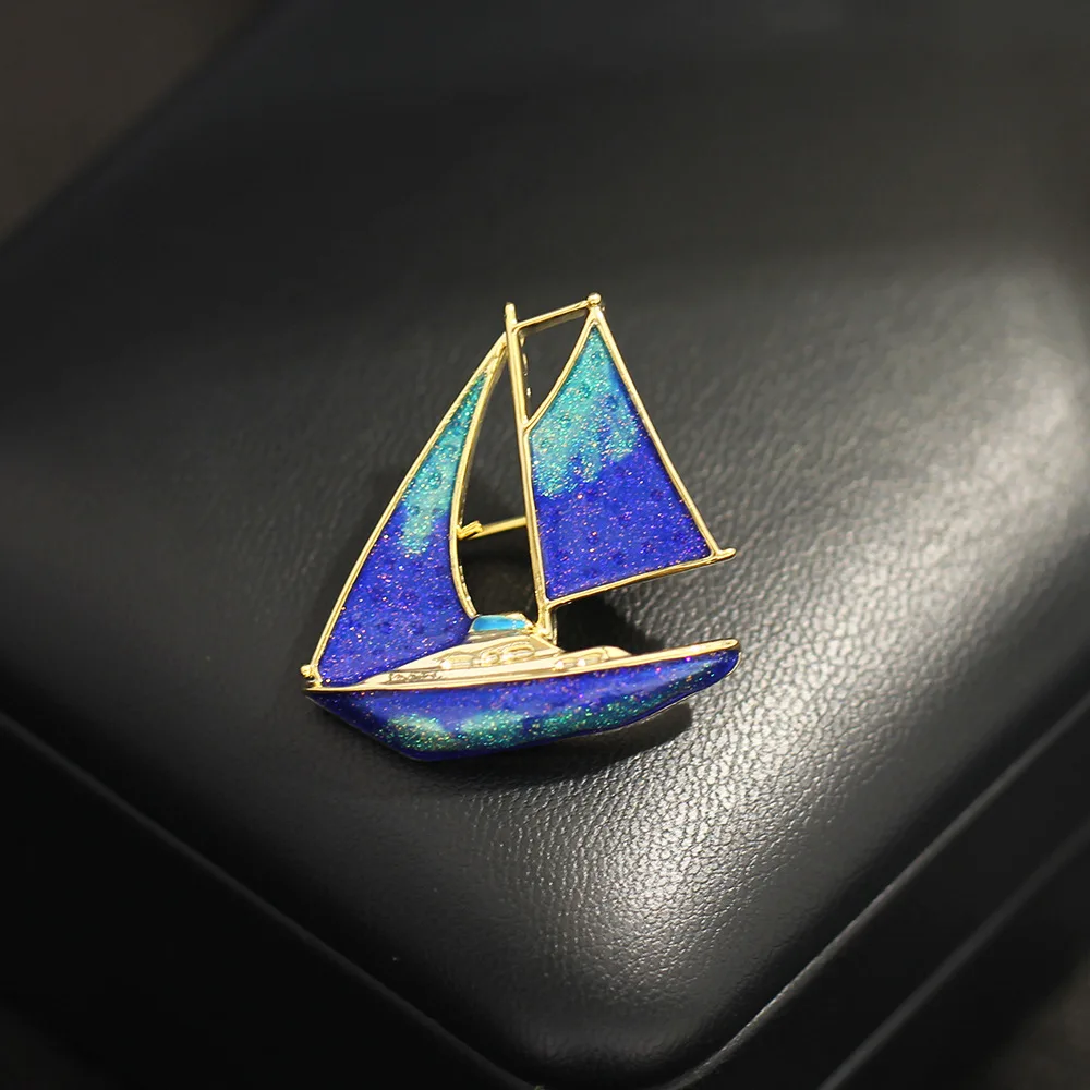 New Personalized Classic Versatile Blue Drip Oil Sailing Brooch Smooth Sailing Graduation Gift for Classmates and Friends