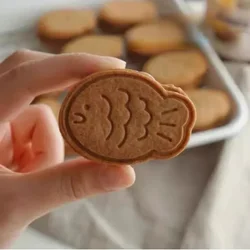 Cute Children's Graffiti Abstract Cartoon Bear Cookie Cutter 3D Cat DIY Cookie Fish Tiger Biscuit Cookie Mold Baking Tool