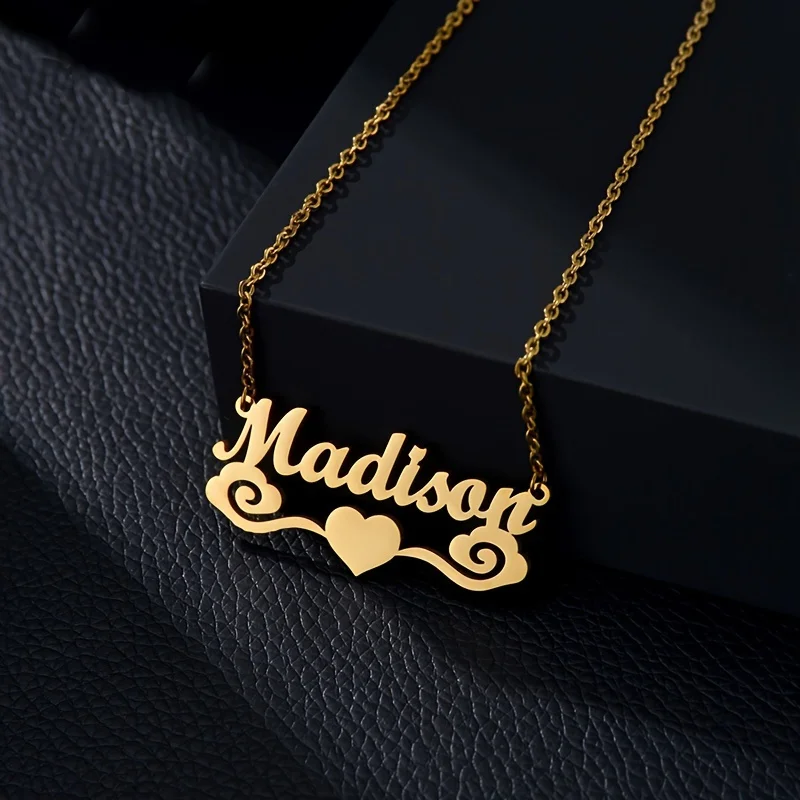 

Customized English letter fashionable personalized stainless steel jewelry elegant and trendy cloud and heartshaped pendant
