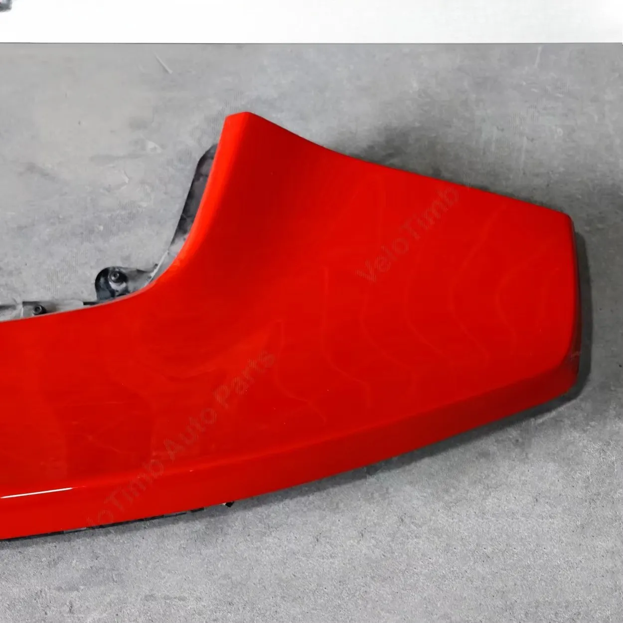 

Rear Spoiler Wing for 488 GTB Pista Spider Trunk Lid Mounted Aerodynamics 86130811 Original in Good Condition