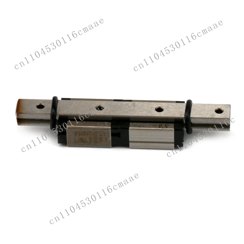 Miniature linear guide bearings for small robotic arms and precision platforms