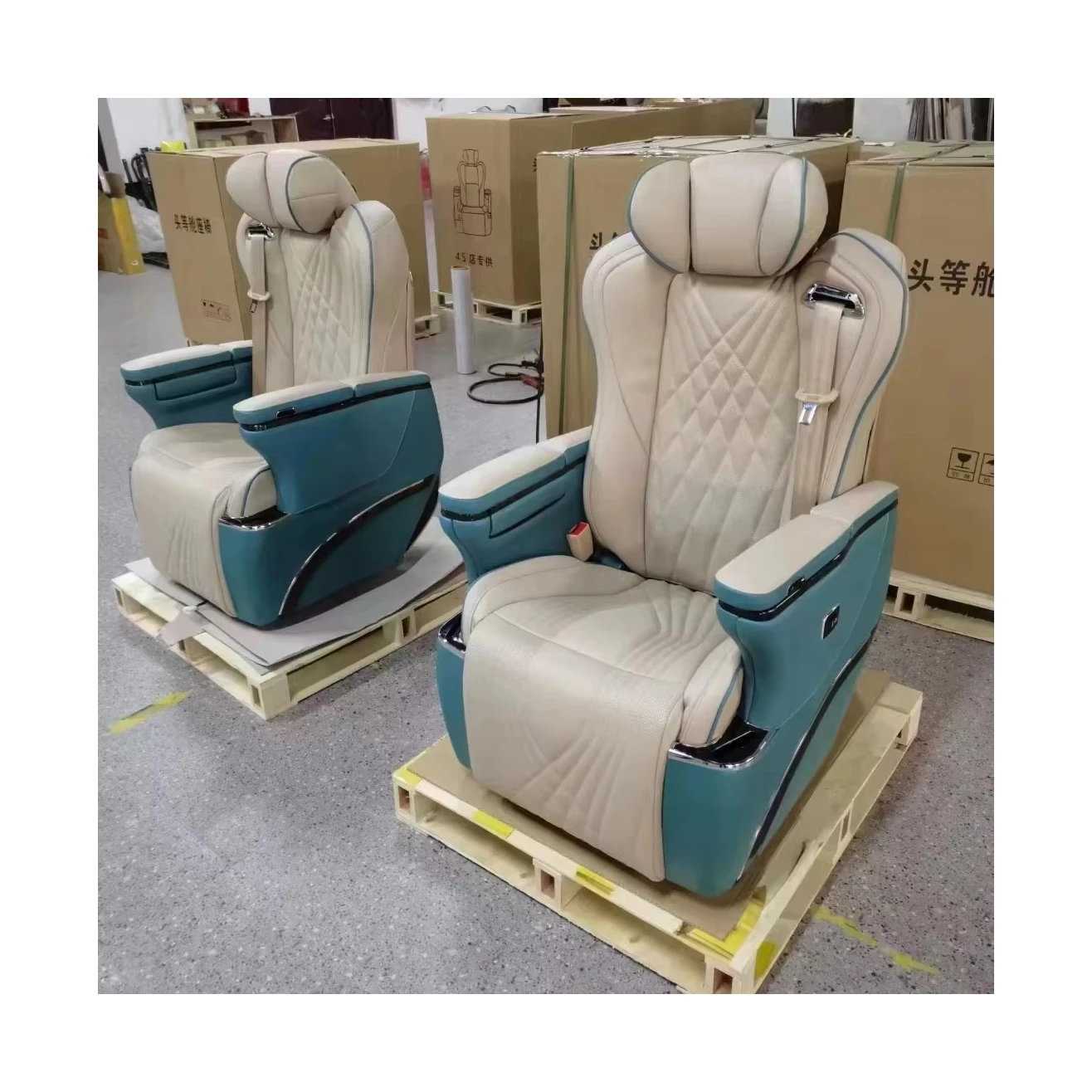 RV Swivel Seat for Sprinter Ventilation Cooling Car Seat Sprinter Interior Kit Seat for Toyota Hiace Vip Sea