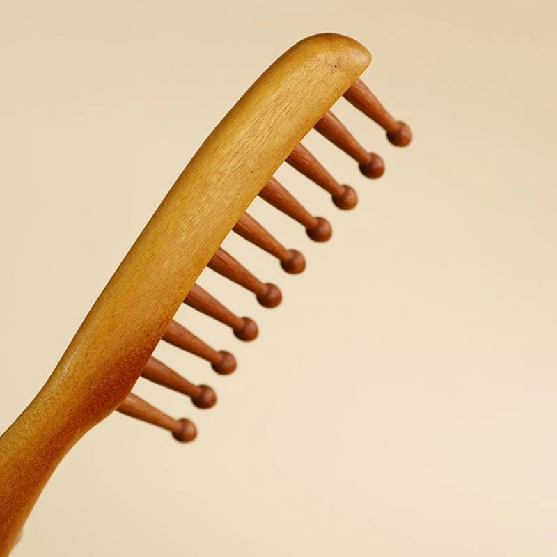 Natürlicher Garapa-Holzkamm, Meridian-Massage, antistatisch, kein Verheddern, breitzahniger Kamm für Frauen und Mädchen, glattes, lockiges Haar – Detail 4
