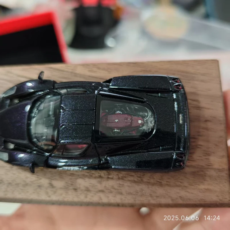 Diecast Model Car 1/64 Ferrari Enzo Alloy Car Model LaFerrari