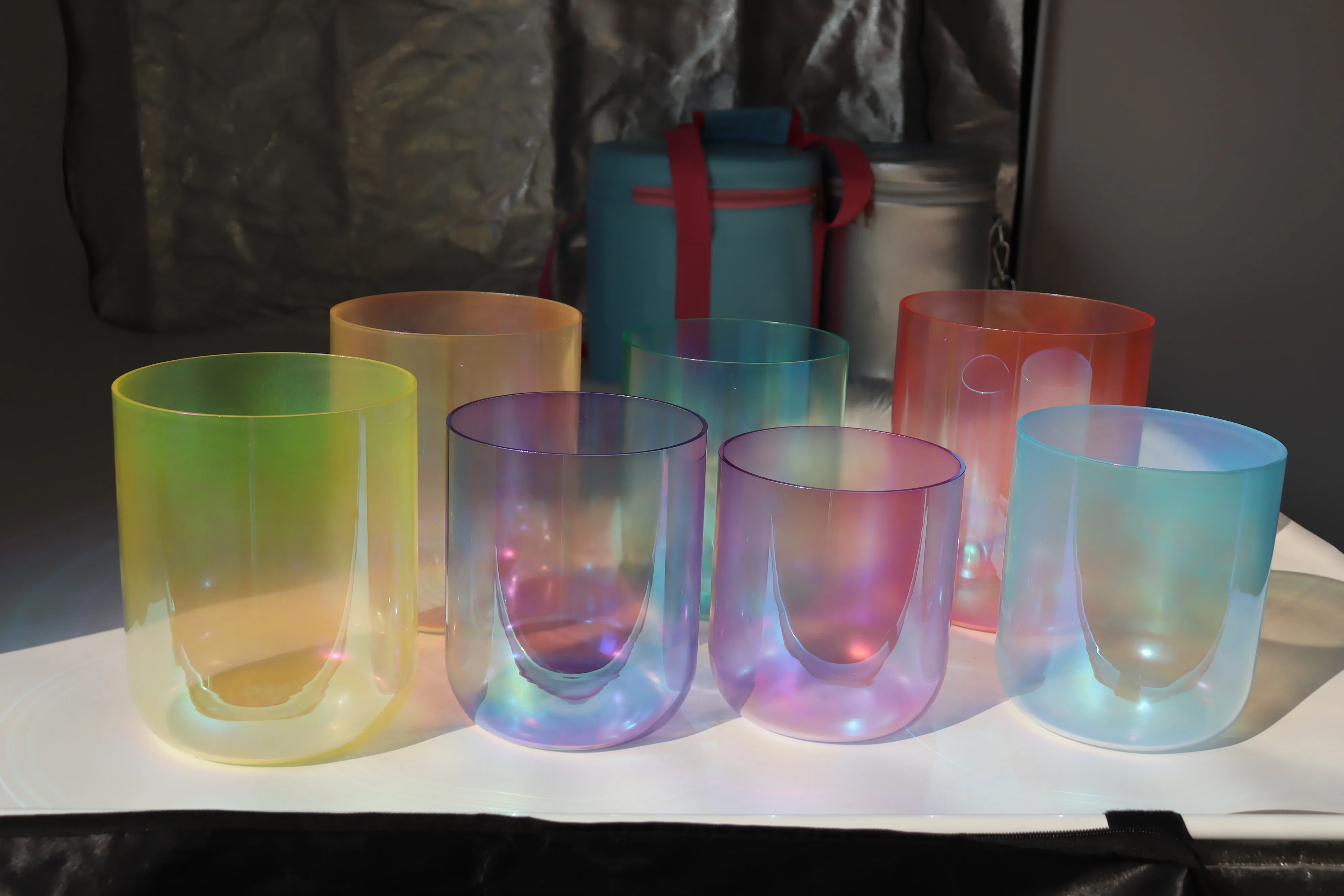 AMAZING Sound the 4th & 3th Octave Crystal Singing Bowl Set Alchemy Singing Bowl Набор хрустальных чаш с сумками для переноски AMAZING Sound the 4th & 3th Octave Crystal Singing Bowl Set Alchemy Singing Bowl Набор хрустальных чаш с сумками для переноски